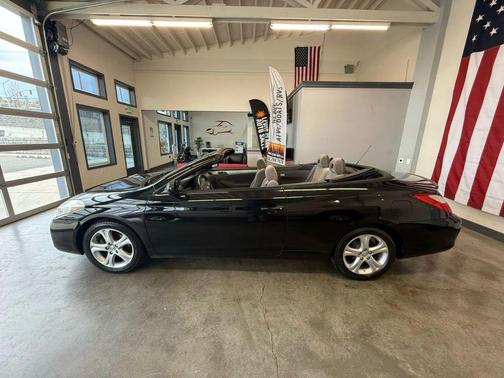 2008 Toyota Camry Solara SE
