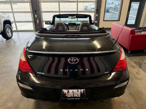 2008 Toyota Camry Solara SE