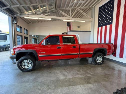 Victory Red 2001 Chevrolet Silverado 2500 LT H/D Crew Cab