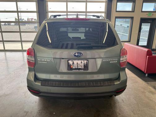 2016 Subaru Forester 2.5i