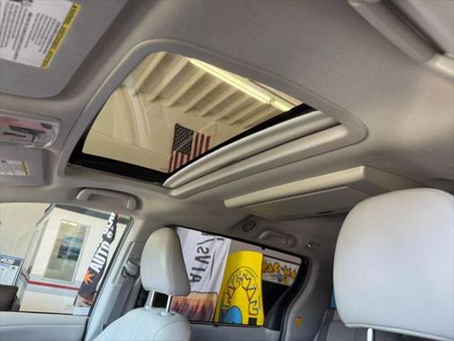 2012 Toyota Sienna XLE