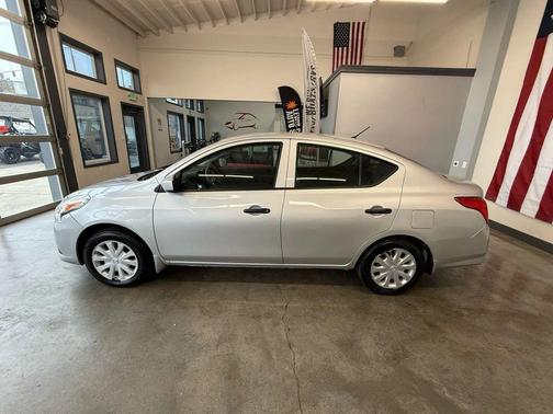 2017 Nissan Versa S