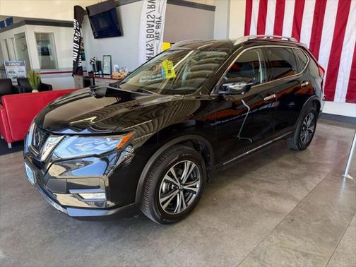 2017 Nissan Rogue SL