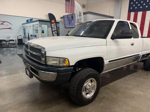 2001 Dodge Ram 2500 Base