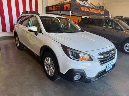 2018 Subaru Outback 2.5i Premium