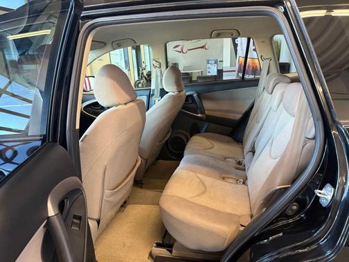 2008 Toyota RAV4 Sport