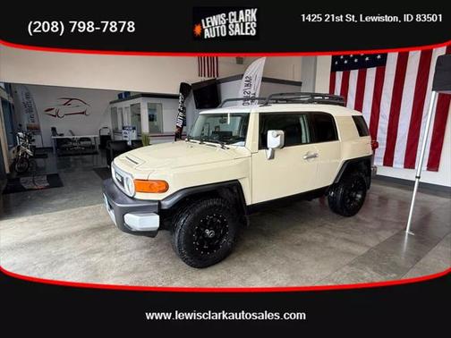2008 Toyota FJ Cruiser Base