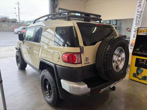 2008 Toyota FJ Cruiser Base