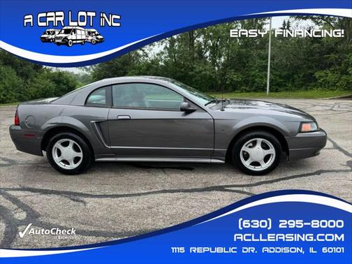 2004 Ford Mustang Deluxe