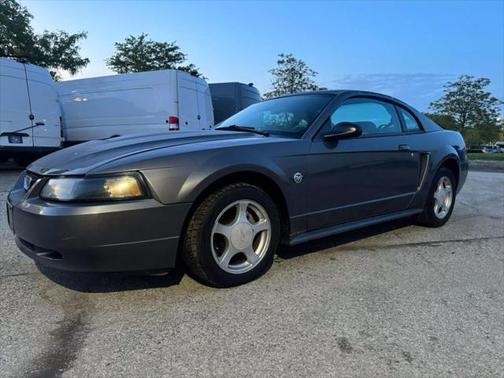 2004 Ford Mustang Deluxe