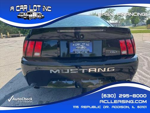2004 Ford Mustang GT Premium