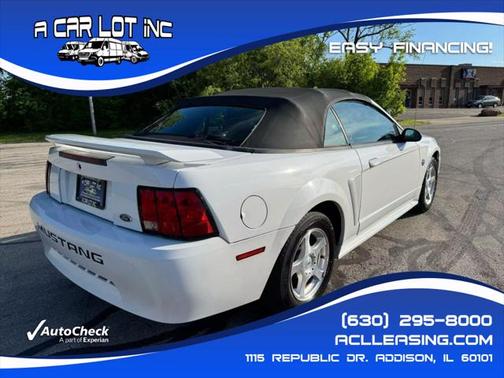 2004 Ford Mustang Premium