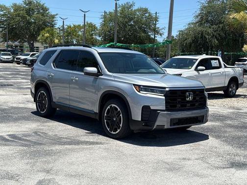 Silver Metallic 2026 Honda Pilot Touring S