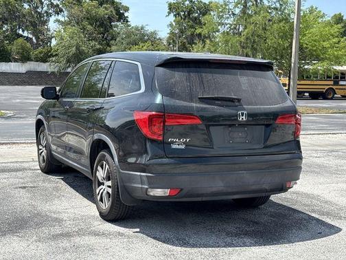 Green 2016 Honda Pilot EX-L