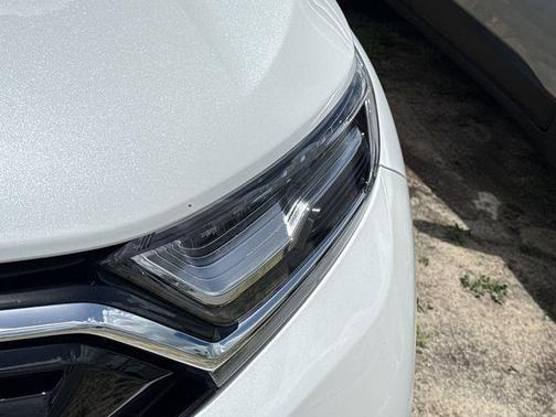 White 2021 Honda CR-V Touring