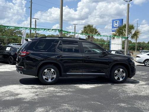 Crystal Black Pearl 2026 Honda Pilot EX-L