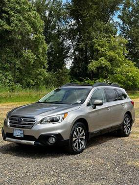 Tungsten Metallic 2017 Subaru Outback 3.6R Limited