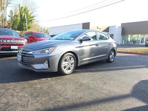2019 Hyundai ELANTRA SEL