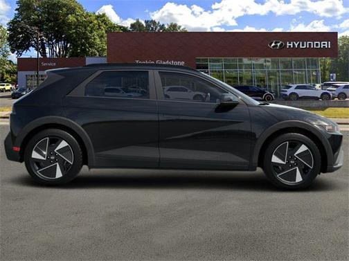 2025 Hyundai IONIQ 5 SE