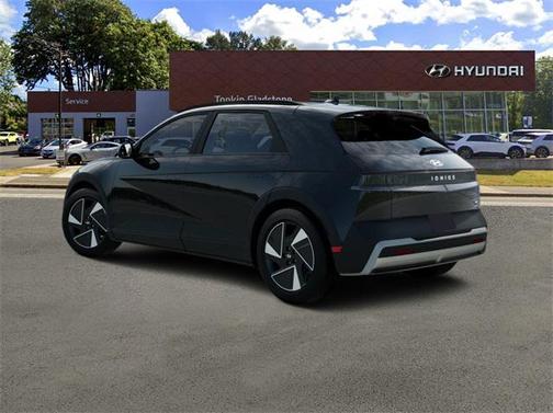 2025 Hyundai IONIQ 5 SE