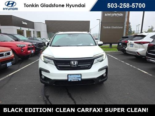 2022 Honda Pilot AWD Black Edition