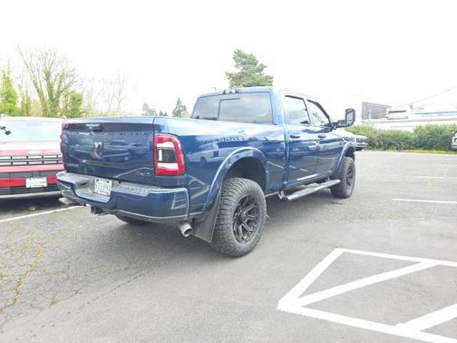 2021 RAM 2500 Laramie Crew Cab 4x4 6'4' Box