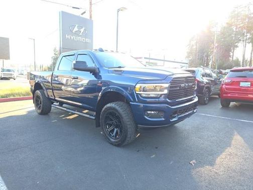 2021 RAM 2500 Laramie Crew Cab 4x4 6'4' Box
