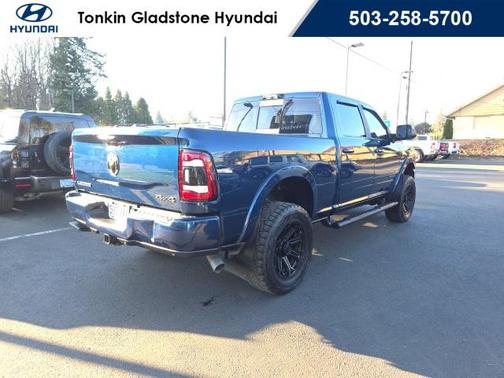 2021 RAM 2500 Laramie Crew Cab 4x4 6'4' Box