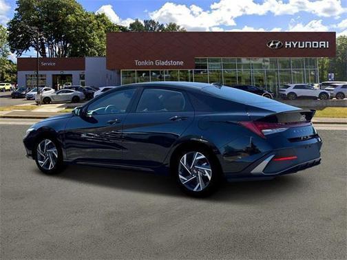 2025 Hyundai ELANTRA HEV SEL Sport