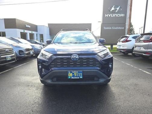2022 Toyota RAV4 Hybrid XLE Premium