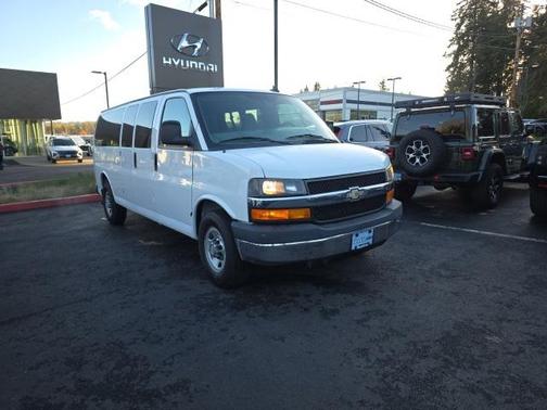 2016 Chevrolet Express 3500 LT