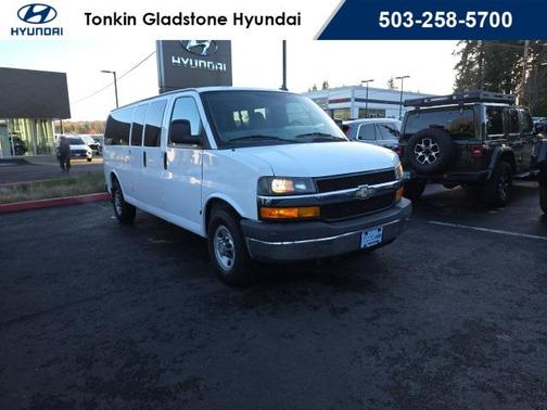 2016 Chevrolet Express 3500 LT