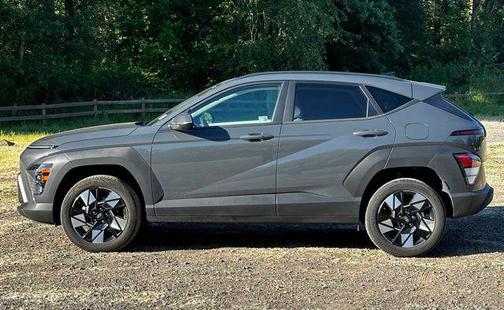 Ecotronic Gray Pearl 2024 Hyundai KONA SEL