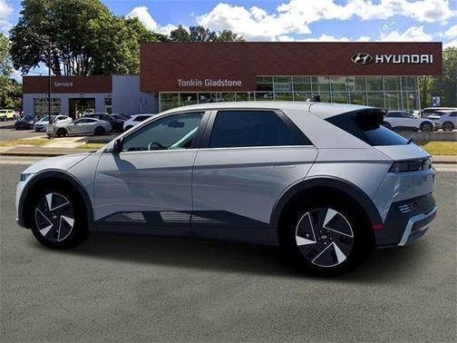 2025 Hyundai IONIQ 5 SE