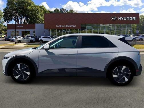 2025 Hyundai IONIQ 5 SE