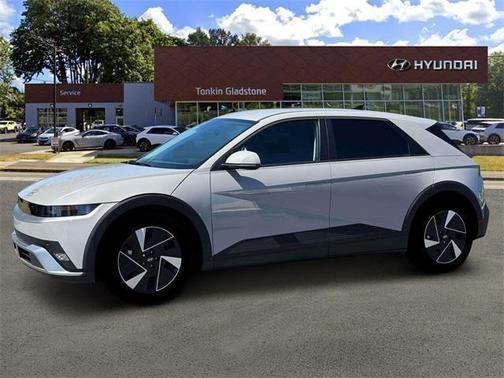 2025 Hyundai IONIQ 5 SE