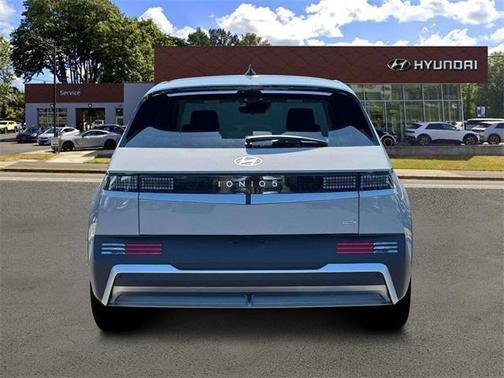 2025 Hyundai IONIQ 5 SE