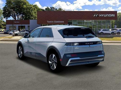 2025 Hyundai IONIQ 5 SE