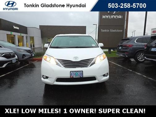2013 Toyota Sienna XLE