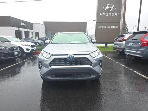 2022 Toyota RAV4 Hybrid XLE Premium