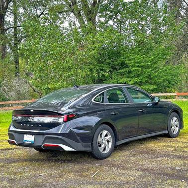Carbon Blue 2025 Hyundai SONATA SE