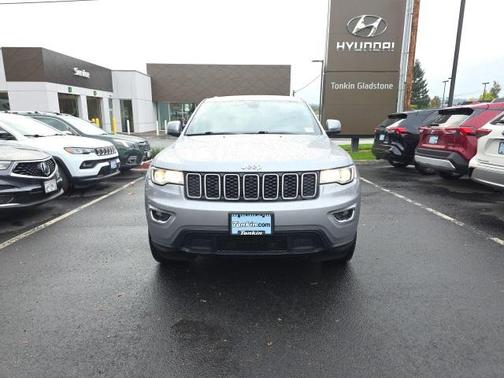 2018 Jeep Grand Cherokee Laredo