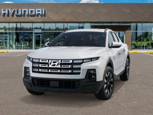 Atlas White 2026 Hyundai SANTA CRUZ SEL Activity