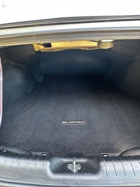 Fluid Metal 2024 Hyundai ELANTRA HEV Limited