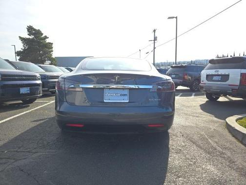 2021 Tesla Model S Long Range