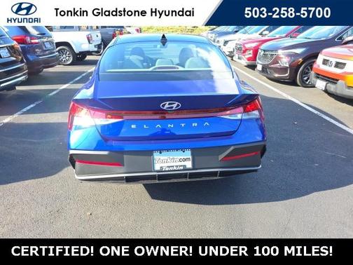 2025 Hyundai ELANTRA SE