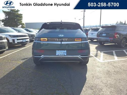 2024 Hyundai IONIQ 5 SEL