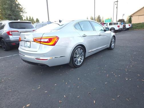 2016 Kia Cadenza Premium