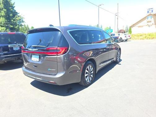 2021 Chrysler Pacifica Hybrid Limited