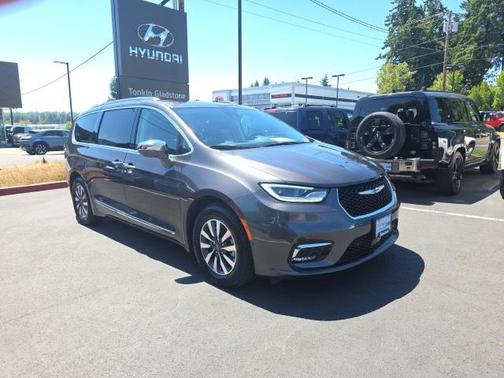 2021 Chrysler Pacifica Hybrid Limited